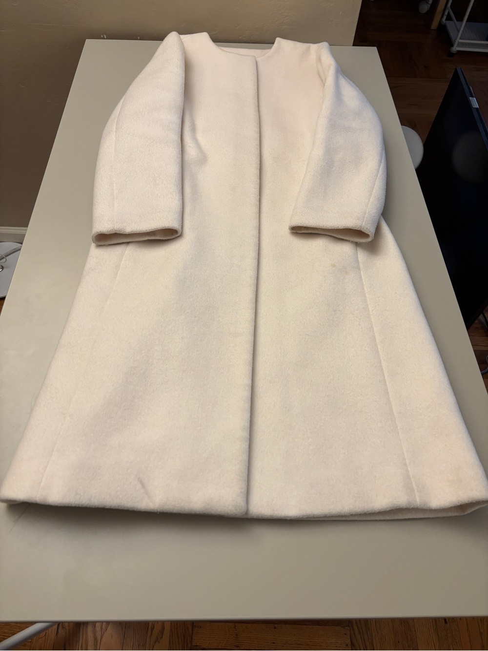 Minimalist Cream Trench Coat for Women